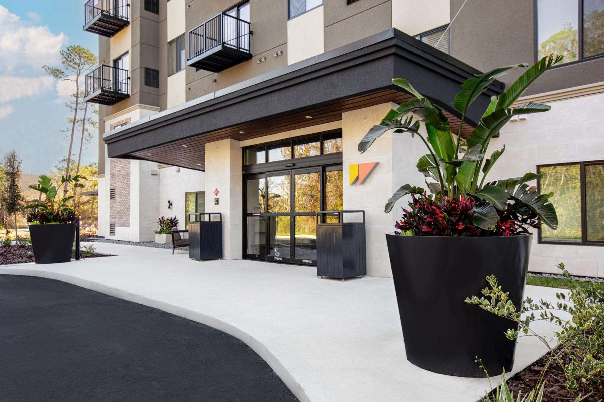Waterwalk Extended Stay By Wyndham Jacksonville Deerwood Pk Bagian luar foto