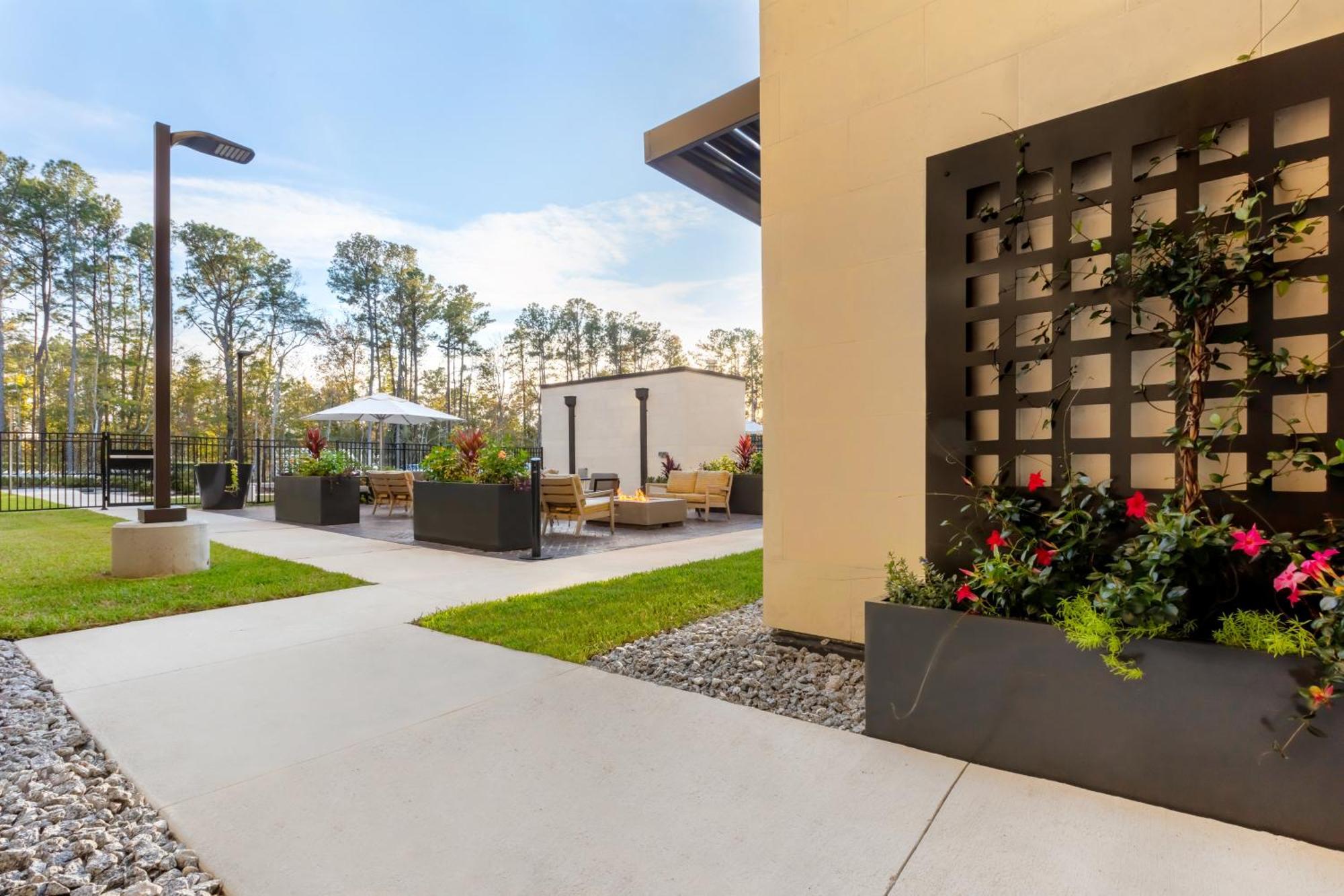 Waterwalk Extended Stay By Wyndham Jacksonville Deerwood Pk Bagian luar foto