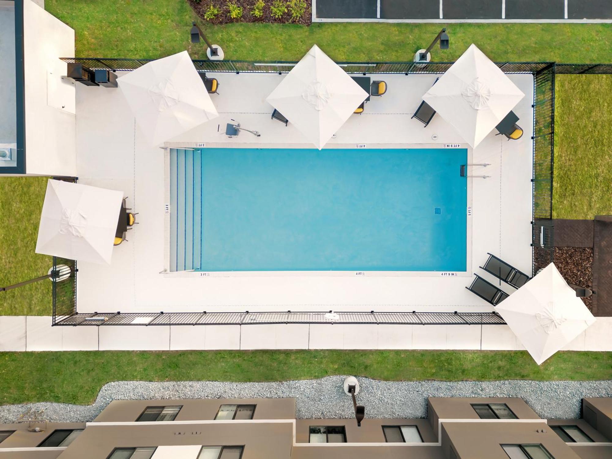 Waterwalk Extended Stay By Wyndham Jacksonville Deerwood Pk Bagian luar foto
