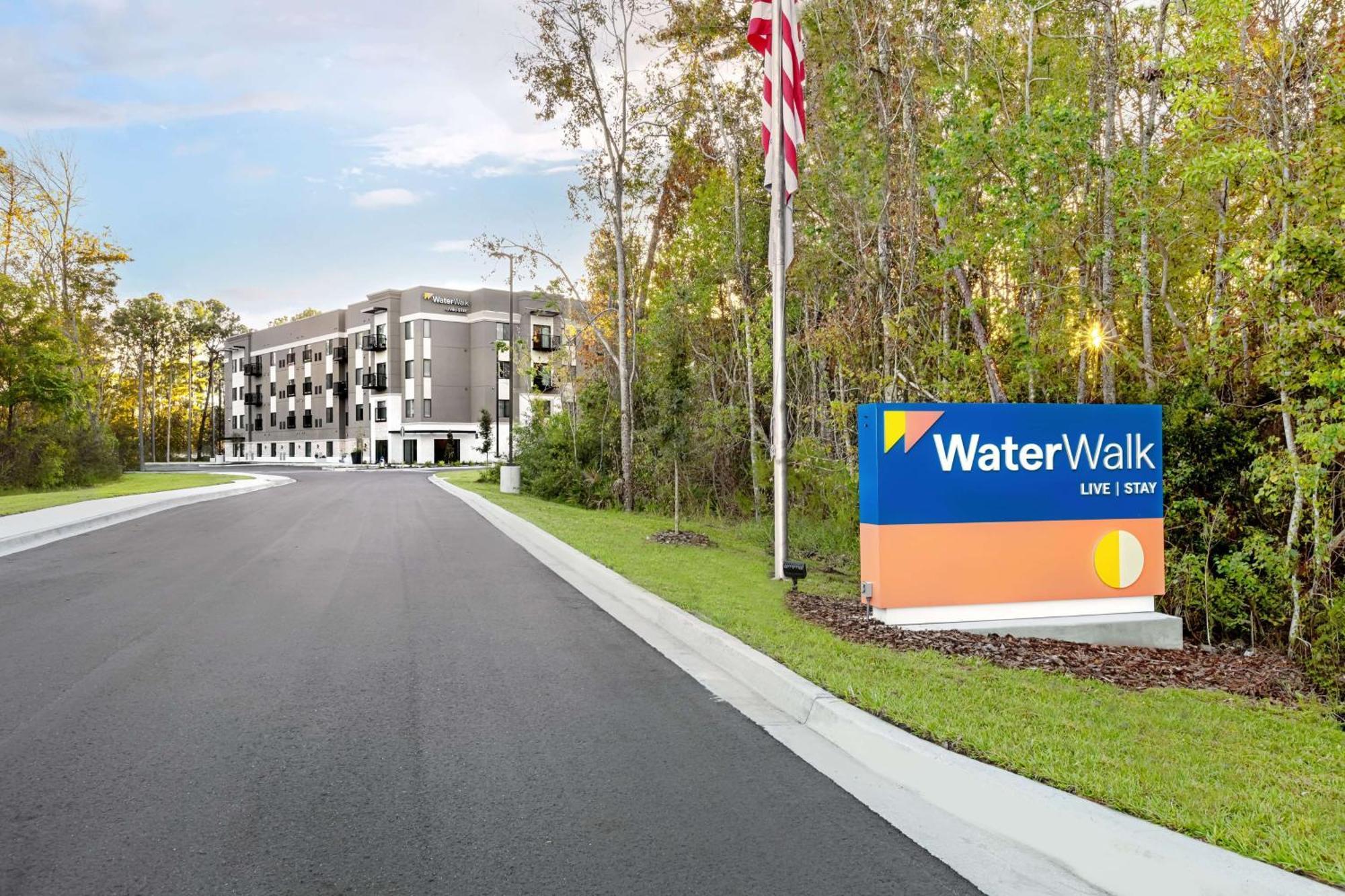 Waterwalk Extended Stay By Wyndham Jacksonville Deerwood Pk Bagian luar foto